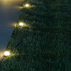 Best Lumisky Spot de balisage solaire à planter ou fixer au mur LED 0,09W IP65 80lm blanc chaud L.12m