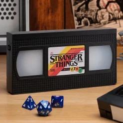 Online Veilleuse LED USB Stranger Things VHS Netflix sans fil Paladone l.18,7cm x H.9,5cm x P.2,5cm